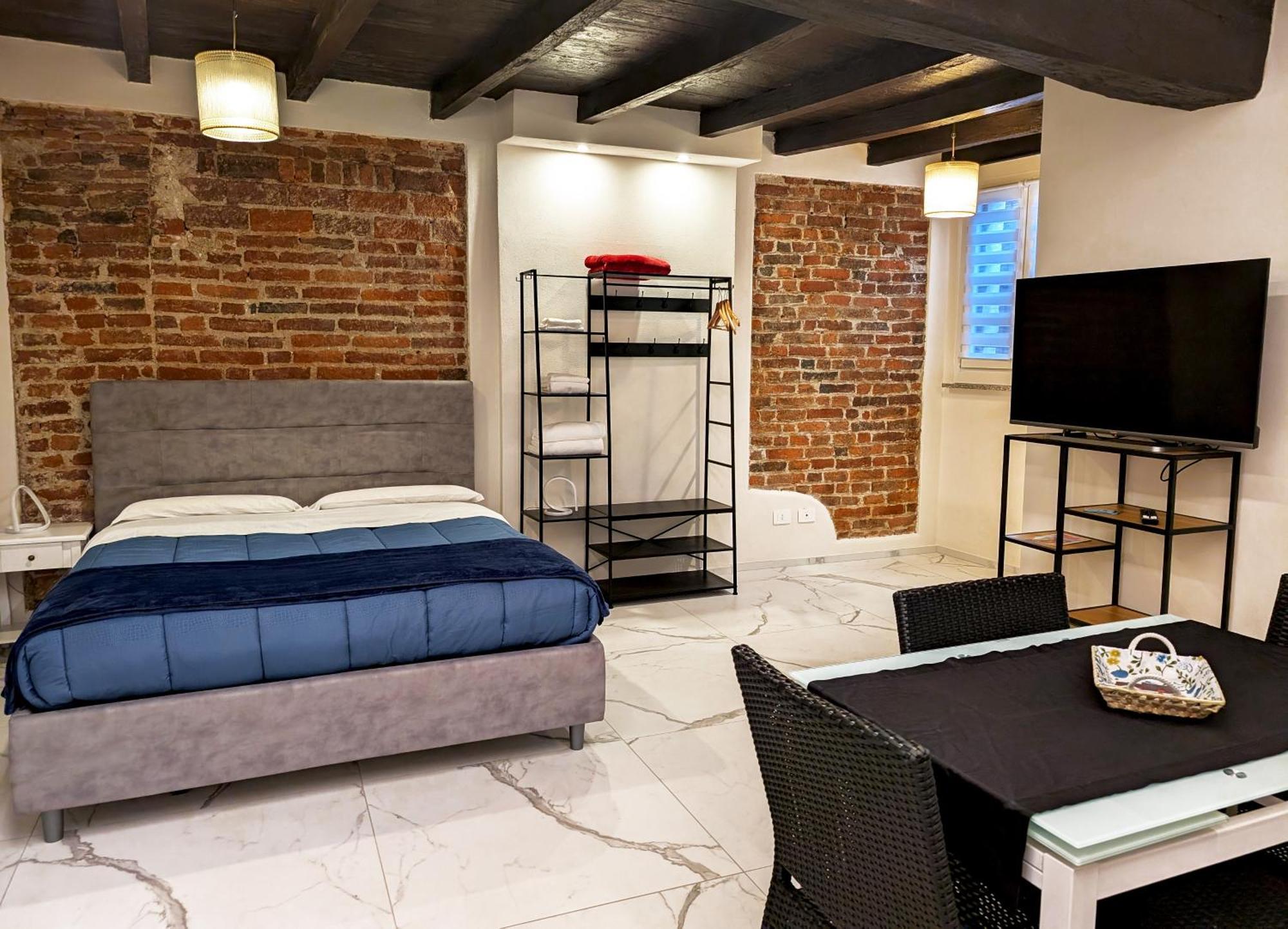 Le Torri Loft Apartment Fossano Eksteriør billede