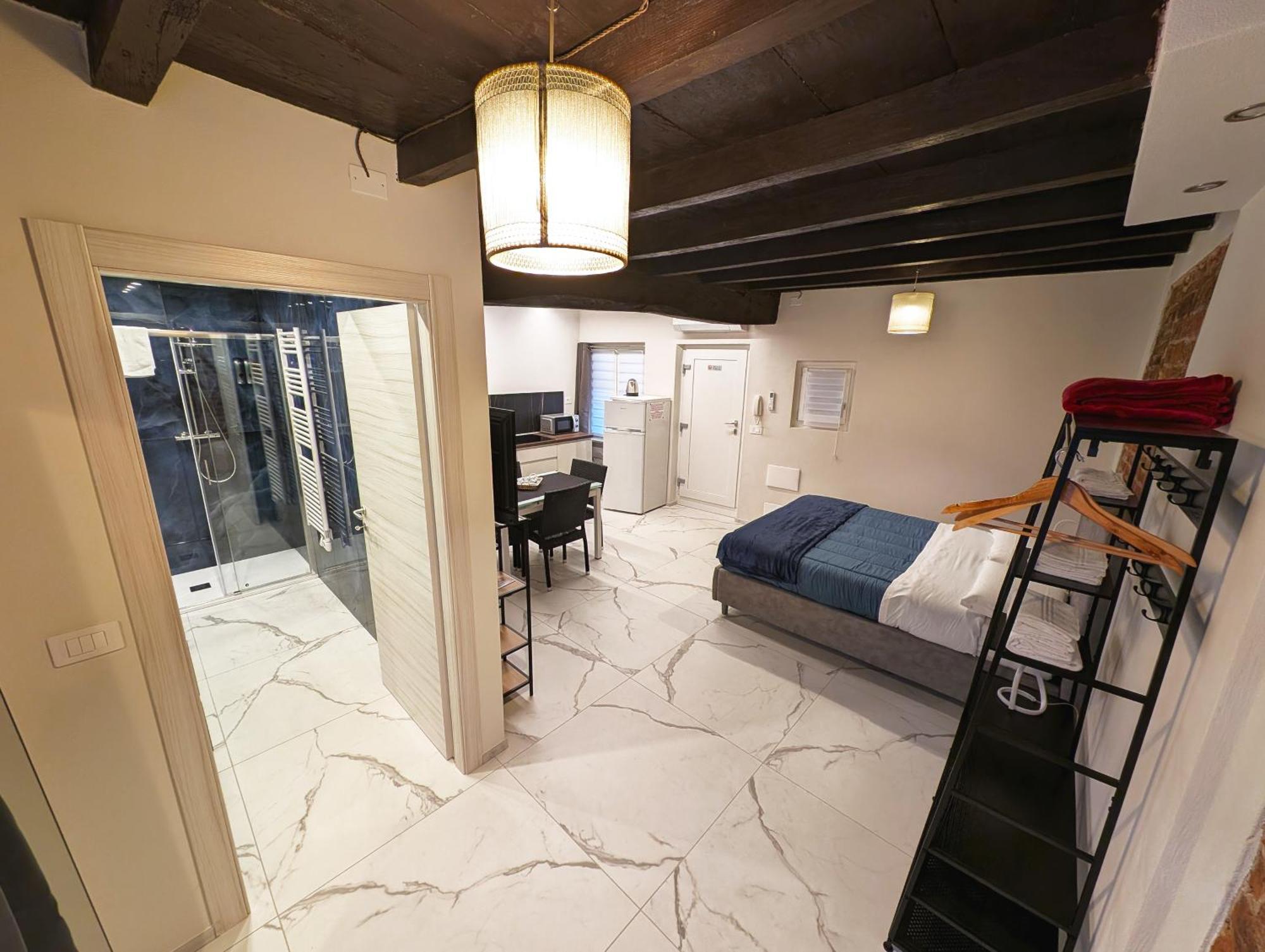 Le Torri Loft Apartment Fossano Eksteriør billede